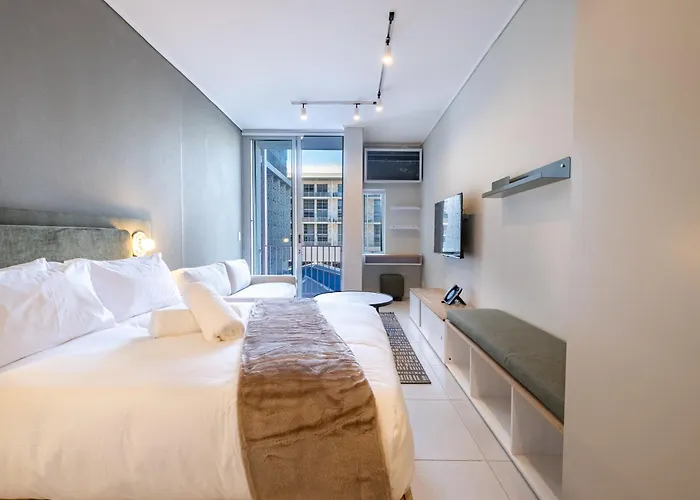 The Rose509: City Centre Stylish Studio Apartment