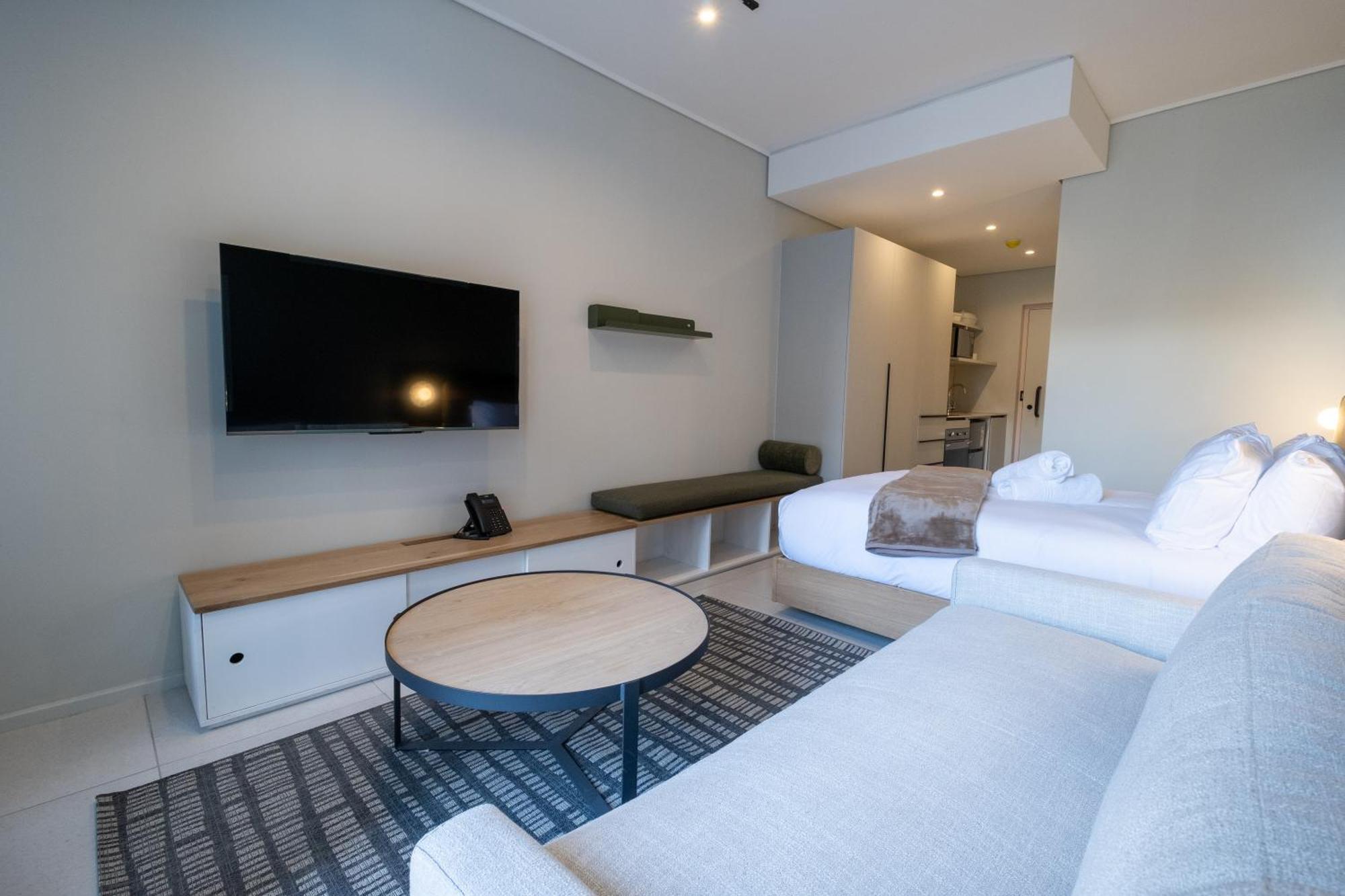 The Rose509: Centre Stylish